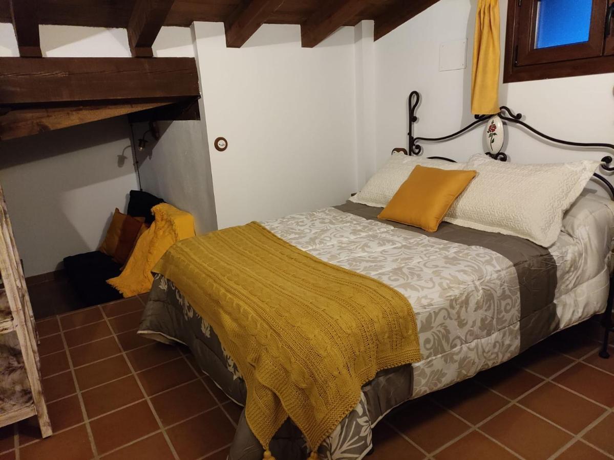 Apartament La Casa De La Abuela Amalia Arenas de San Pedro Zewnętrze zdjęcie