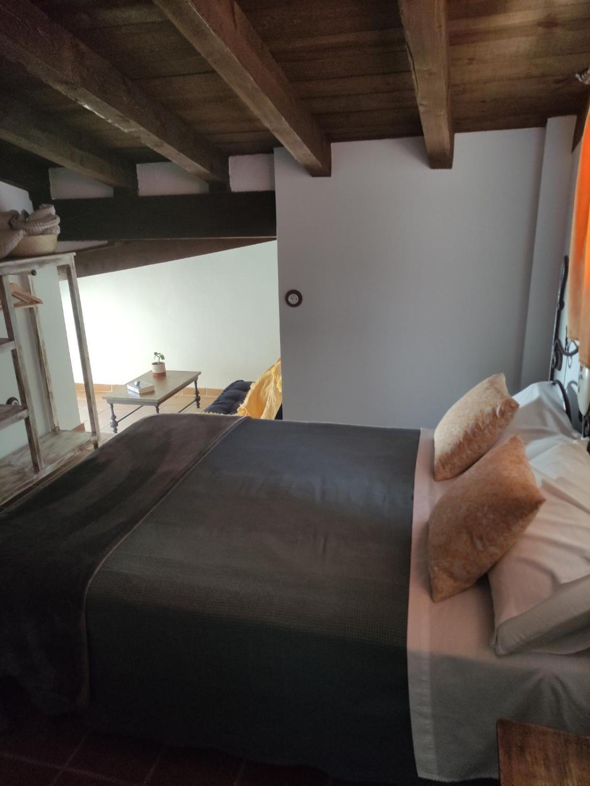 Apartament La Casa De La Abuela Amalia Arenas de San Pedro Zewnętrze zdjęcie